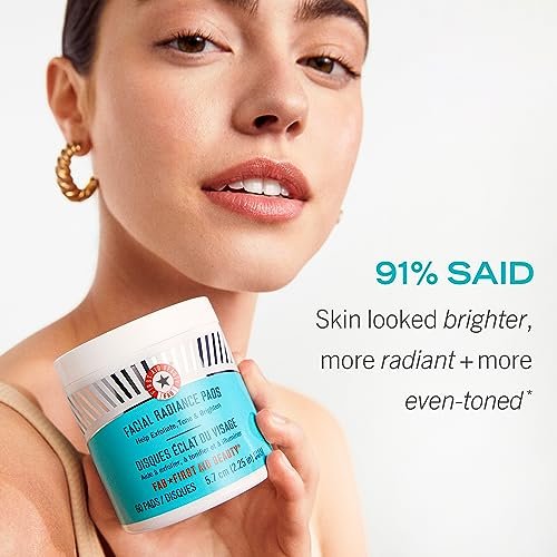 First Aid Beauty Facial Radiance Pads – Daily Exfoliating Pads with AHA that Help Tone & Brighten Skin – Compostable for Daily Use – 28 Pads - Image 6